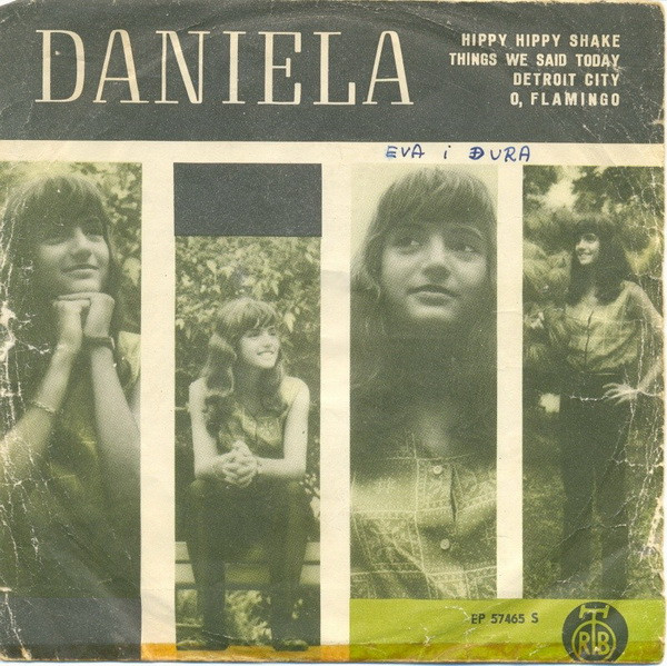 Daniela (7) - Hippy Hippy Shake (7