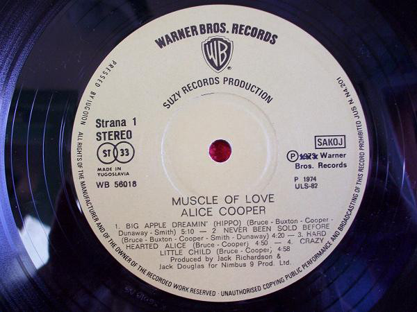 Alice Cooper - Muscle Of Love (LP, Album)