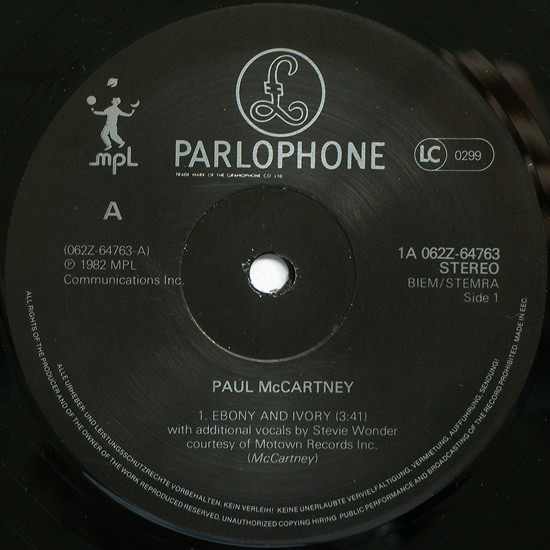 Paul McCartney - Ebony And Ivory (12
