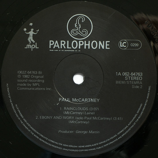 Paul McCartney - Ebony And Ivory (12